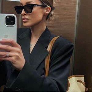 AUTHENTIC- BRAND NEW condition Saint Laurent Sunnies! Comes with cloth & case!!